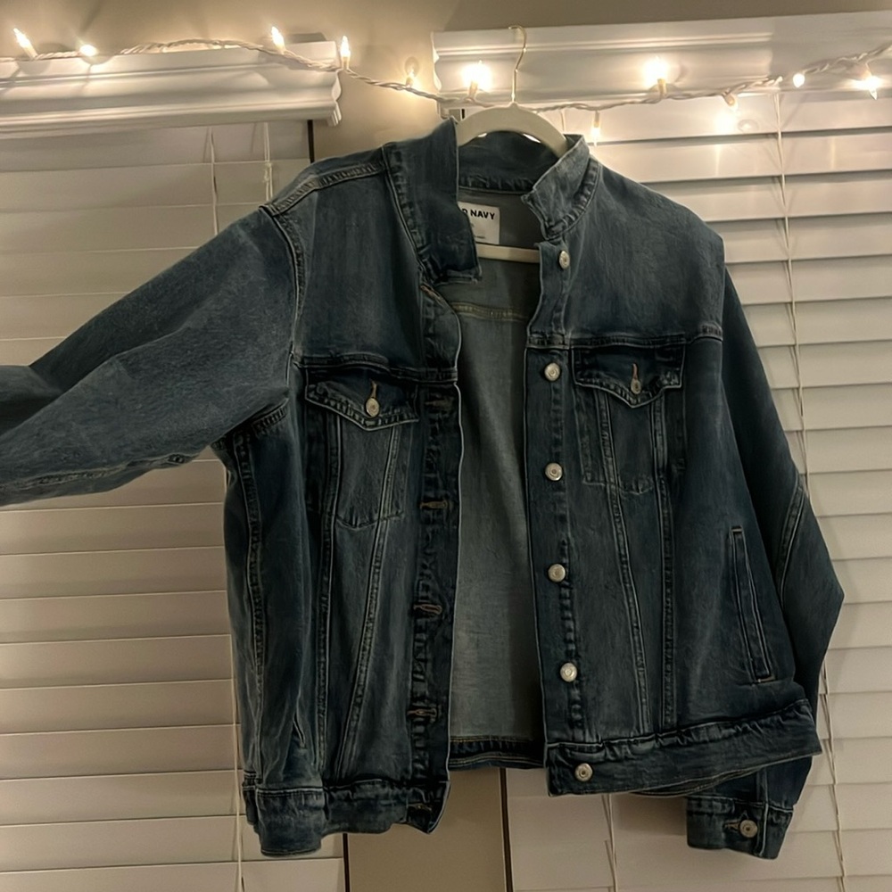 OLD NAVY DENIM JACKET!!